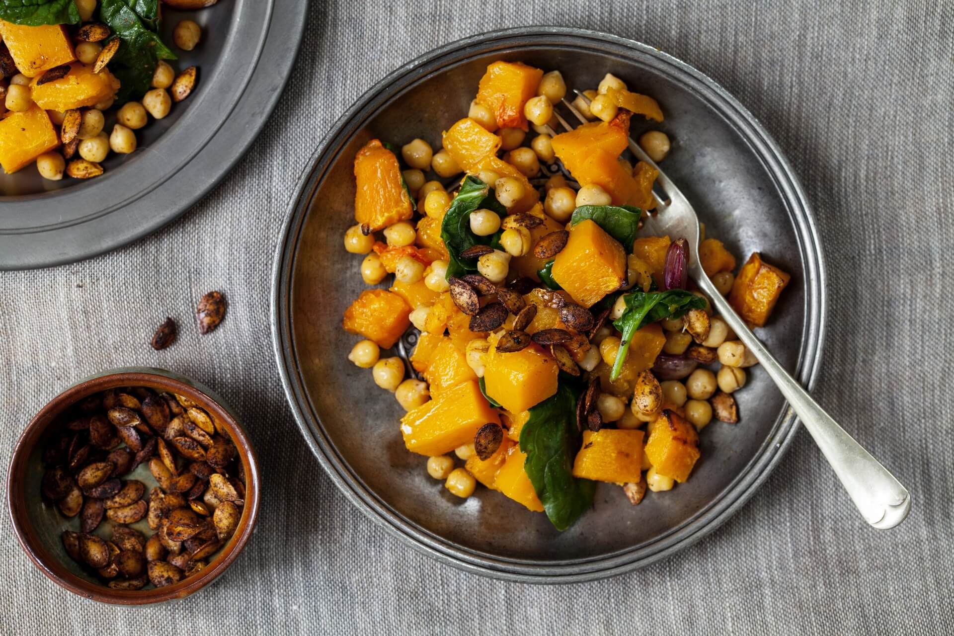 Warm butternut squash and chickpea salad - Israel Cart